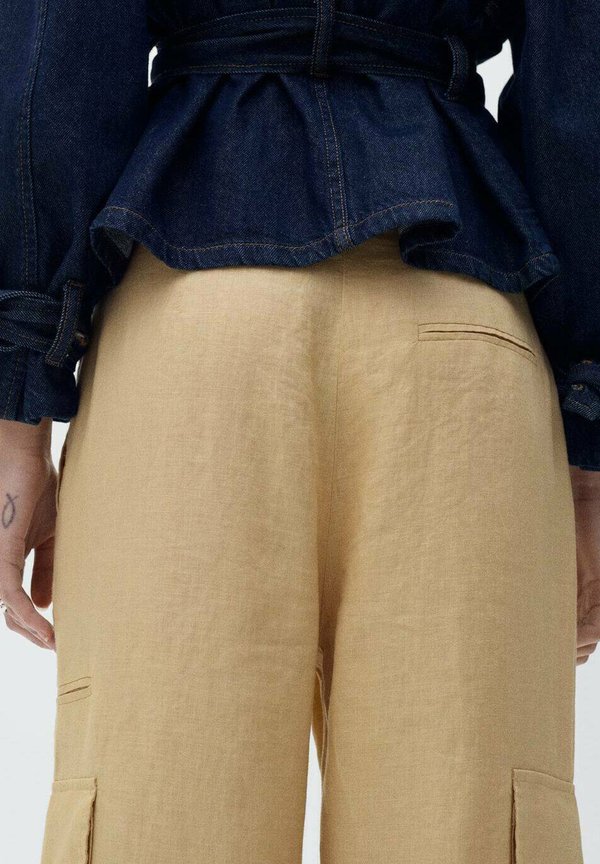 Cargo trousers - mustard2