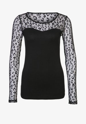 Černý top s dlouhými rukávy, který má na rukávech průhledný leopardí vzor z síťoviny a přiléhající střih. Hladká textura, kulatý výstřih.