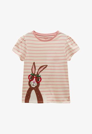 Tricou pentru copii cu mâneci scurte, roz cu dungi albe, cu un iepuraș maro pe partea din față, purtând ochelari în formă de căpșuni.