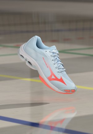 Mizuno WAVE LIGHTNING PRO - Volleyballsko - blue finch/lava orange/flamingo coral