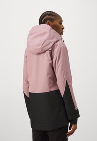 Oakley INSULATED JACKET - Giacca da snowboard - hellrosa