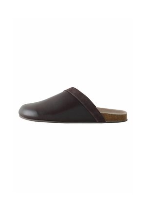 REGULAR FIT - FOREVER COMFORT CLEAN FOOTBED - Sandalias planas - chocolate brown