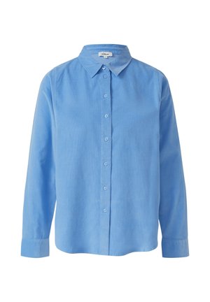 Lichtblauw overhemd met lange mouwen, knoopsluiting, een klassieke kraag en knoopmanchetten, weergegeven op een effen witte achtergrond.