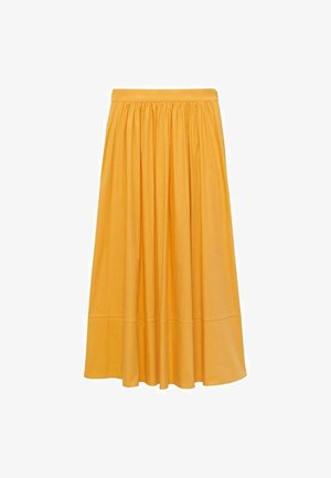 Fustă midi de culoare muștar, realizată dintr-un material ușor, cu talie strânsă și o siluetă fluidă, având o textură netedă și un luciu subtil.