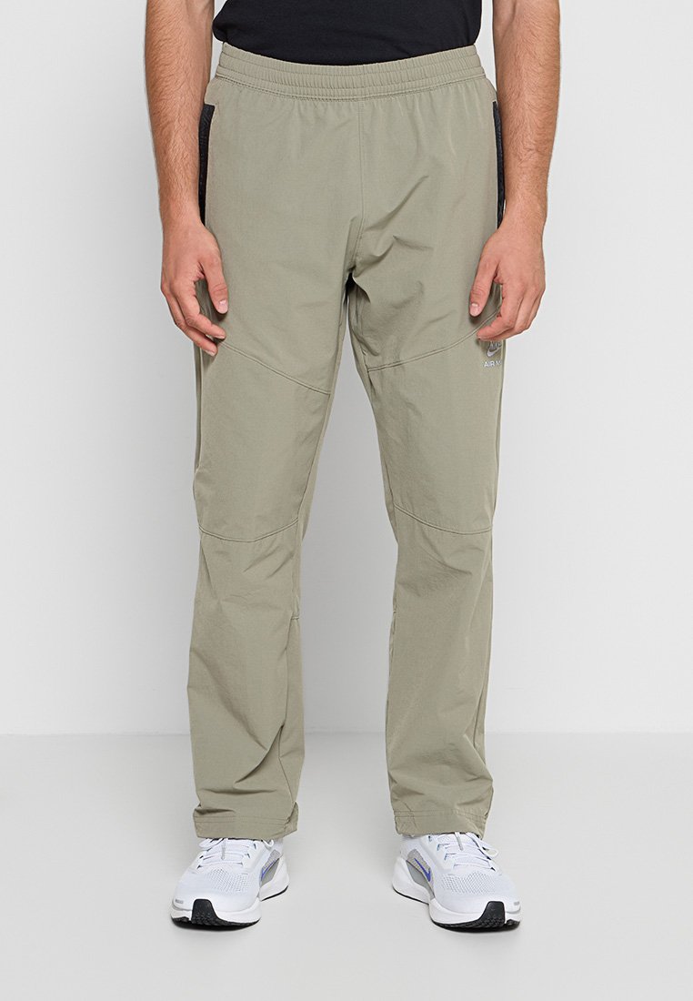 Pantalones montañeros largos