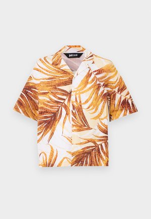 Košeľa s krátkym rukávom so zapínaním na gombíky, žltým a hnedým tropickým potlačou listov a kempovým golierom.