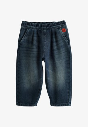 Dunkelblaue Denim-Kinderhose mit elastischem Bund, Fronttaschen und einem kleinen roten lächelnden Gesicht-Patch nahe der rechten Tasche.