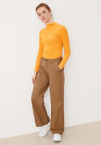 s.Oliver Broek - brown