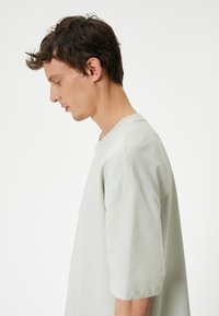 Koton LOOSE FIT szary