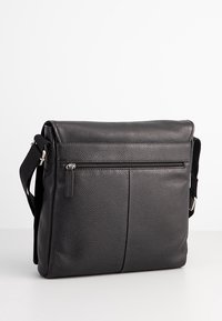 Strellson KENNINGTON SHOULDERBAG MVF - Borsa a tracolla - black