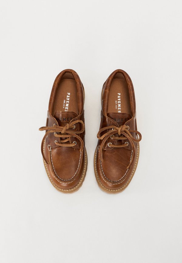 ALVINA - Boat shoes - tan2