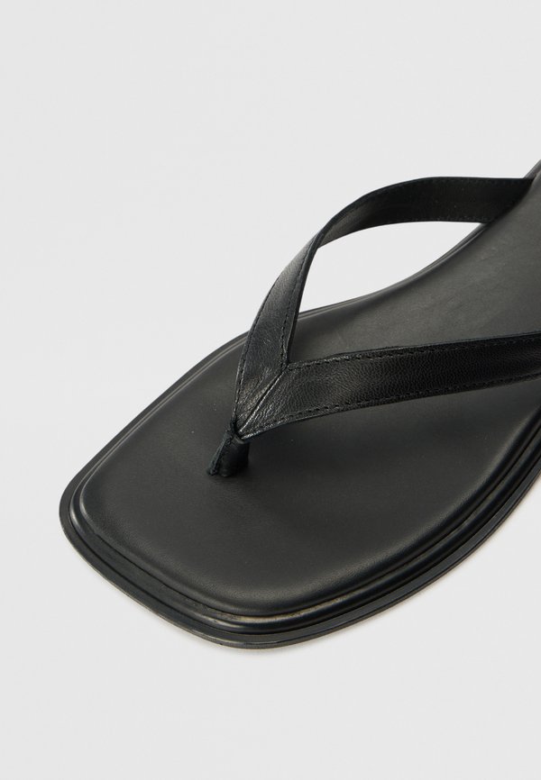 IZZY - T-bar sandals2