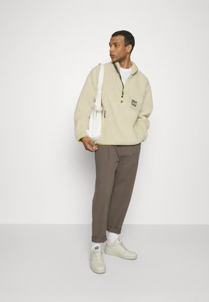 Levi's® LAKESIDE MOCK NECK UNISEX - Giacca in pile - cloud cream