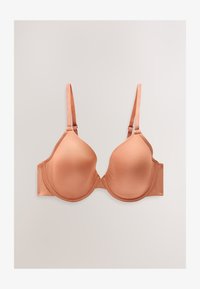 Nevybrané, caramel nude