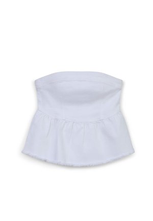 Haut sans bretelles blanc avec un buste ajusté et un ourlet évasé, fabriqué en coton lisse. Présente des bords effilochés subtils en bas.