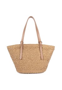 Sac fourre-tout en paille tressée avec une base large, des poignées en cuir beige réglables, et un motif entrelacé texturé sur fond blanc.