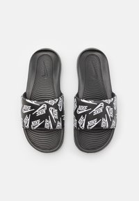 Nike Sportswear VICTORI ONE SLIDE - Baseina iešļūcenes - black/white