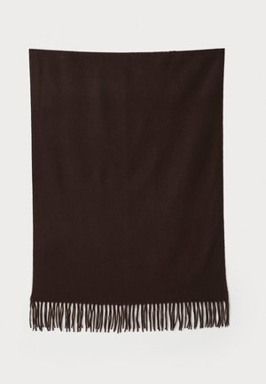 Couverture brun foncé avec des bords effilochés, présentée à plat sur un fond blanc, mettant en valeur sa texture et sa simplicité.