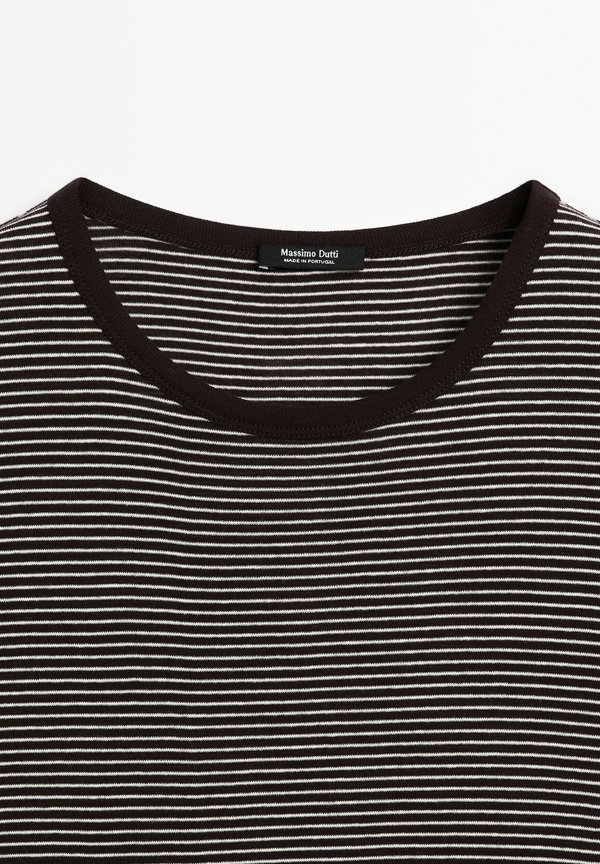 CONTRAST STRIPED - Print T-shirt4