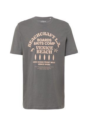 Graues Baumwoll-T-Shirt mit kurzen Ärmeln, das einen cremefarbenen Grafikdruck mit der Aufschrift "Beachcraft L.A. Venice Beach" und dekorativen Elementen zeigt.