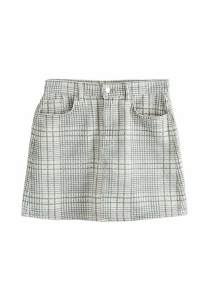 Rövid szürke-fehér kockás szoknya elülső zsebekkel, övbújtatókkal és patentos záródással.