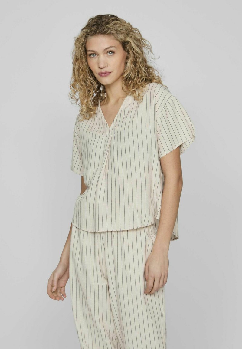 Vila gray short-sleeve blouse