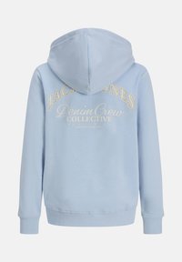 Sudadera azul claro con textura suave, bolsillo canguro frontal y texto de logo impreso en blanco en la parte posterior. Puños y dobladillo acanalados.