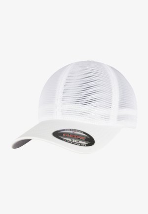 Weißer Baseballcap mit einem Netzdesign, gebogenem Schirm und einem schwarzen Flexfit-Label, das die Größe S/M an der Vorderseite angibt.