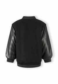 Giacca bomber nera con corpo in lana e maniche in pelle nera lucida. Collo e polsini a coste con motivo a righe all'orlo.