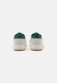 Reebok Classic Matalavartiset tennarit - white