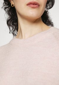 Selected Femme LULU O-NECK - Camisola - blushing bride