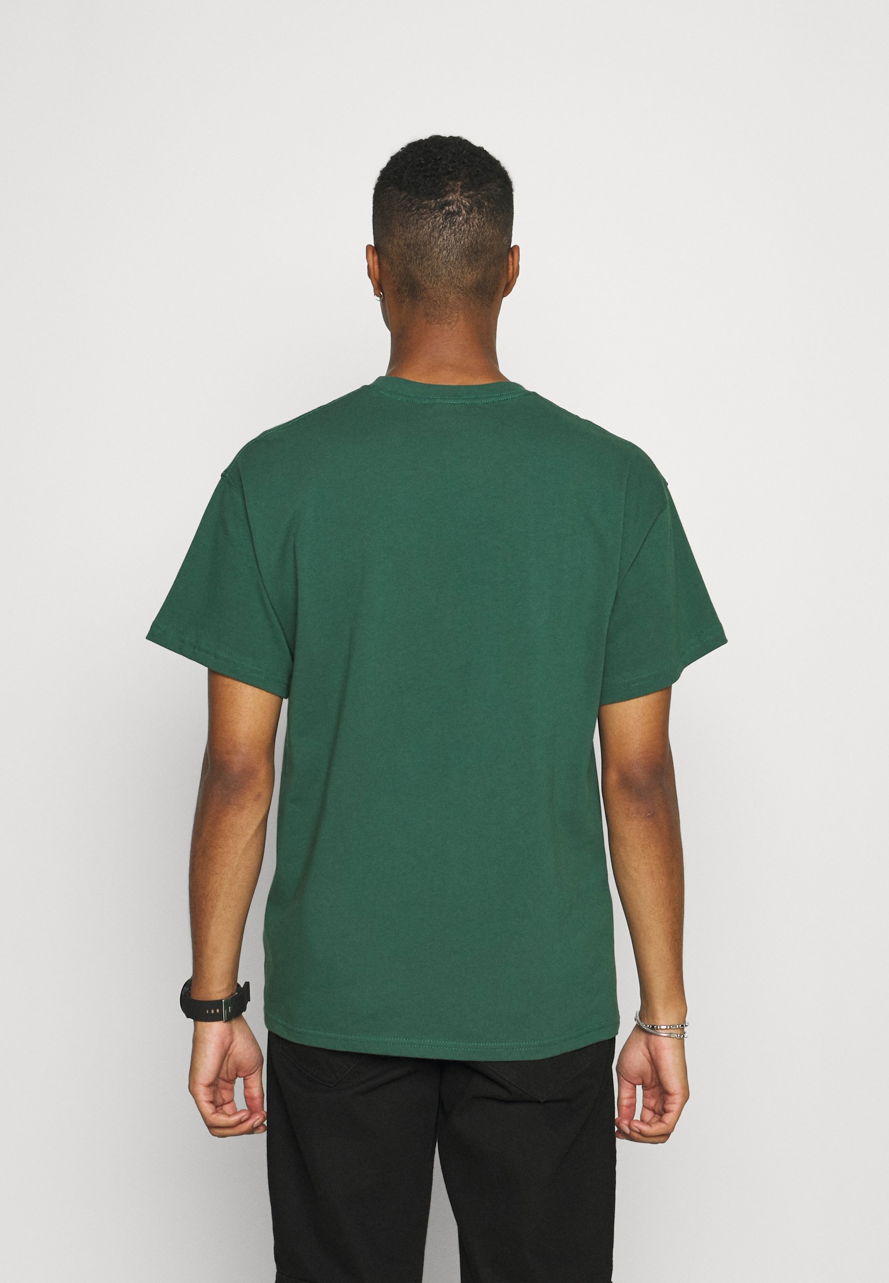 hunter green nike shirt
