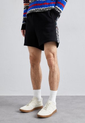 Shorts - black