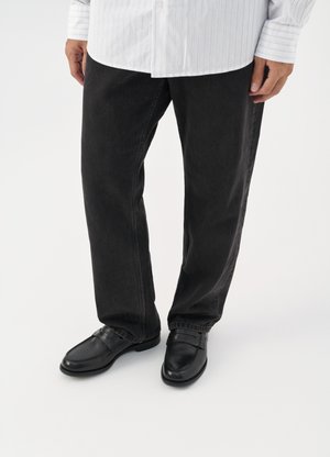 STEVEN - Slipper - black