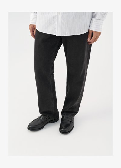 STEVEN - Chaussons - black