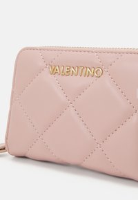 Valentino Bags OCARINA - Peněženka - cipria