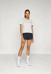 adidas Performance TEE - Spordi T-särk - orbit grey