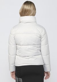 Koroshi Vinterjacka - blanco   white