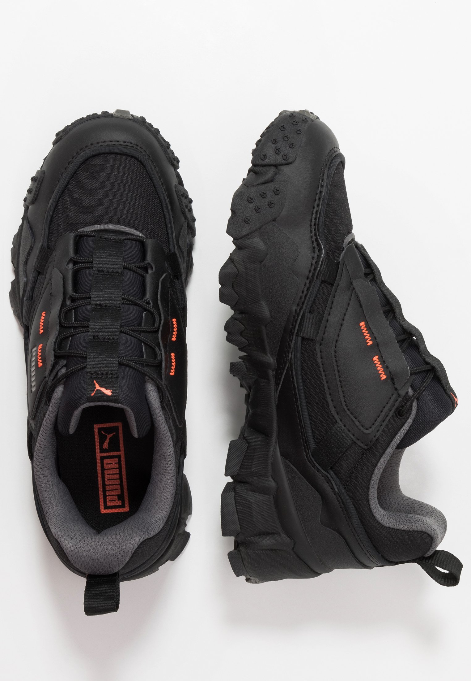 puma trailfox overland trainers