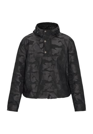 Schwarze Camouflage-Pulloverjacke aus leichtem Material, mit hohem Kragen, Druckknopfverschluss und tailliertem Design mit langen Ärmeln.