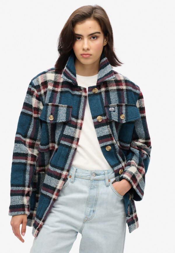 HEAVYWEIGHT - Leichte Jacke