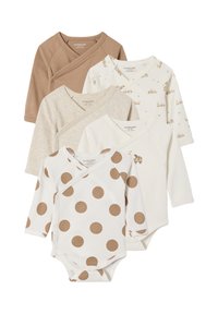 Fünf langärmelige Bodysuits in Beige und Weiß, mit einfarbigen Designs, Punkten und einem Traktor-Muster. Aus weichem Baumwollmaterial mit Druckknopfverschluss.