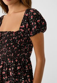 Stradivarius Vardagsklänning - dark red