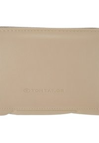 Borsa in pelle beige con una texture liscia, dotata di chiusura con zip e logo del marchio impresso nella parte inferiore. Accenti cuciti lungo il bordo.