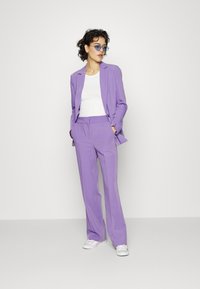 YAS YASNELLIE  - Blazer - dahlia purple