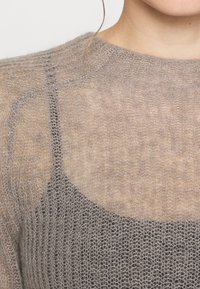 Calvin Klein Stickad tröja - brown