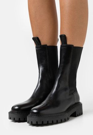 ANGIE - Platform boots - black