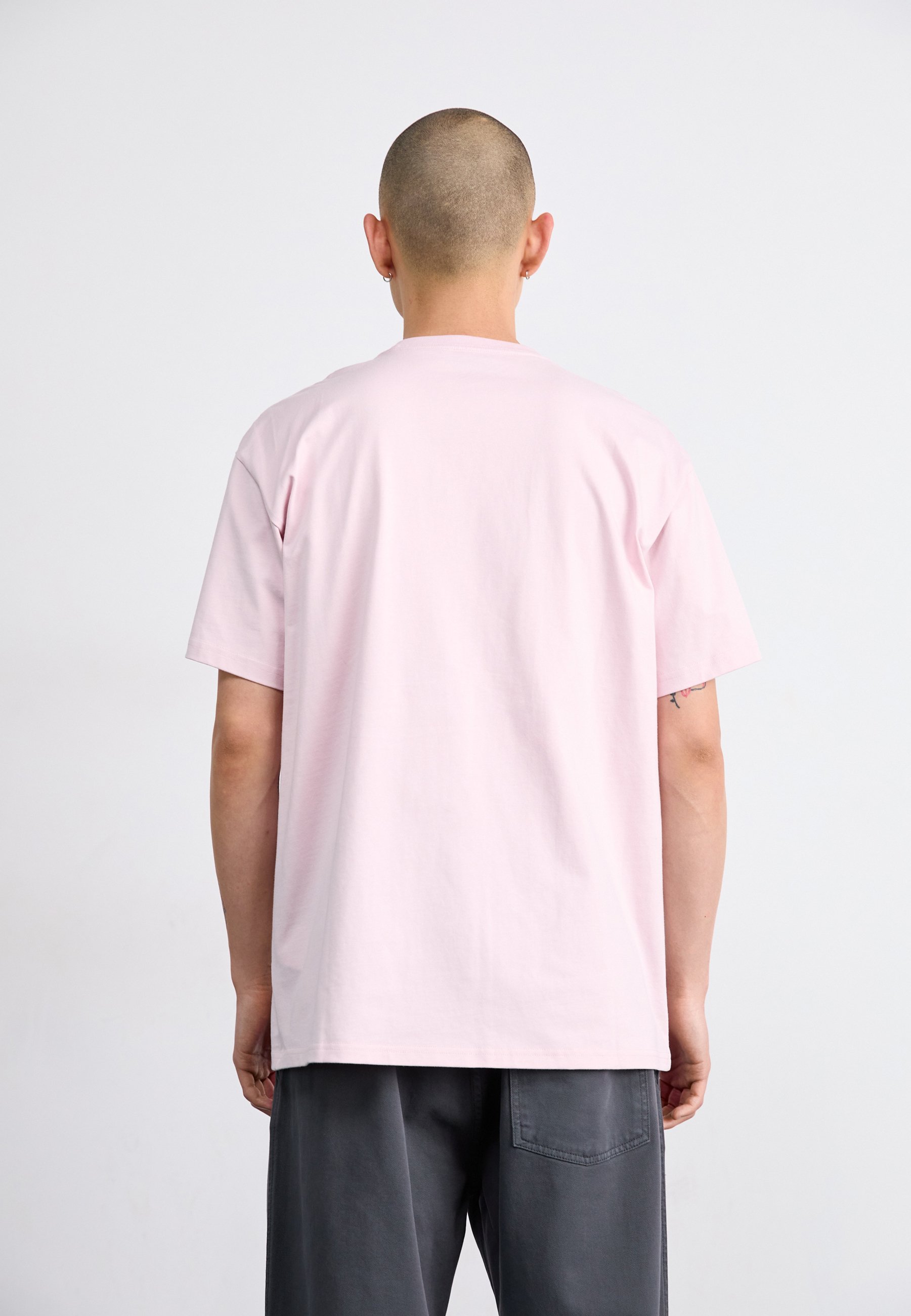 Carhartt WIP CHASE - Basic T-shirt - air pink/gold-coloured
