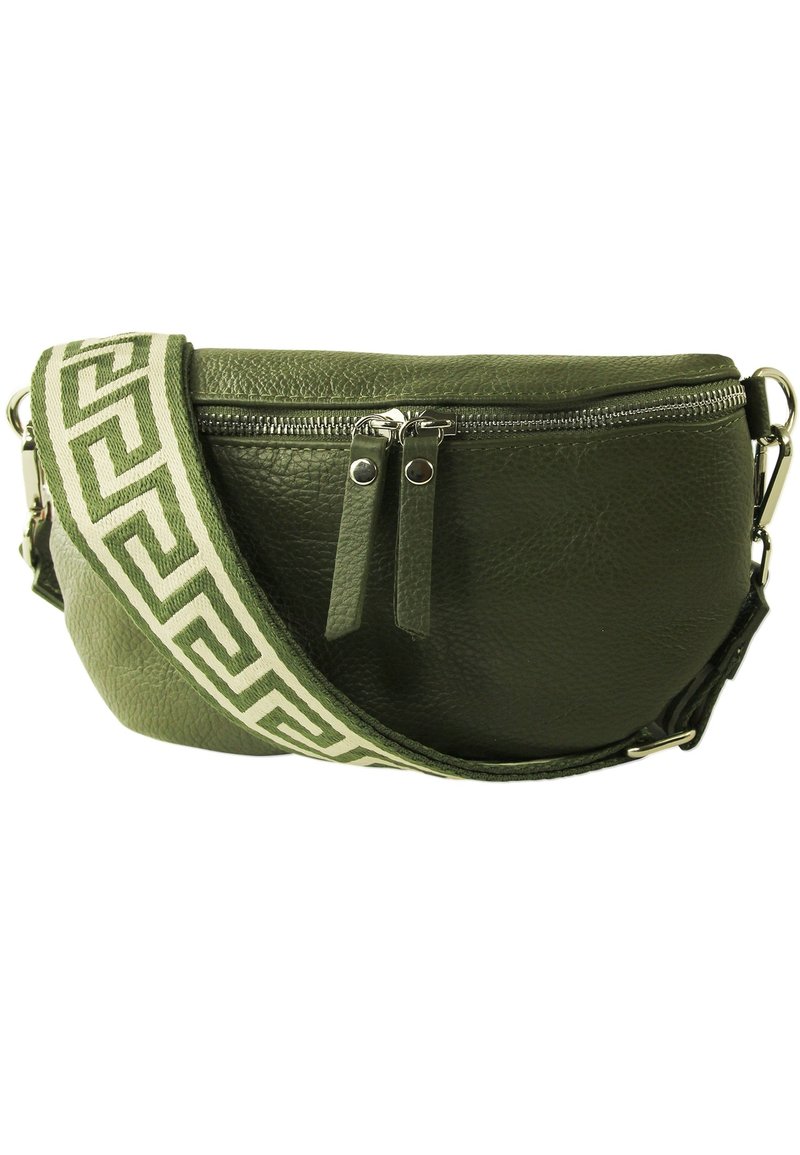 Groene leren schoudertas met ritssluiting, voorzien van een gestreepte stofband en twee ritszakken aan de voorkant.