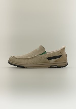 Skechers, MELSON 2.0 - Обувки без връзки - taupe